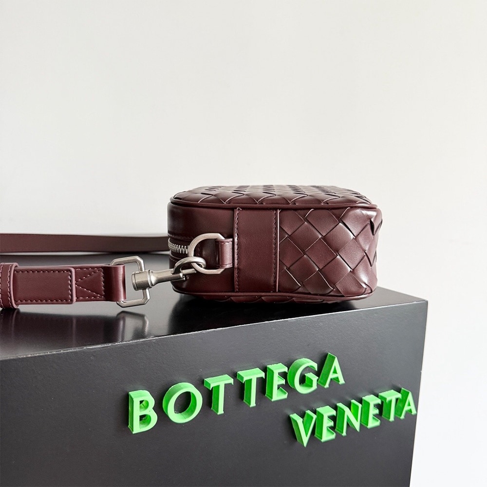 B0tt*ga Ven*ta Small Intrecciato Camera Bag(HIGH-END GRADE)