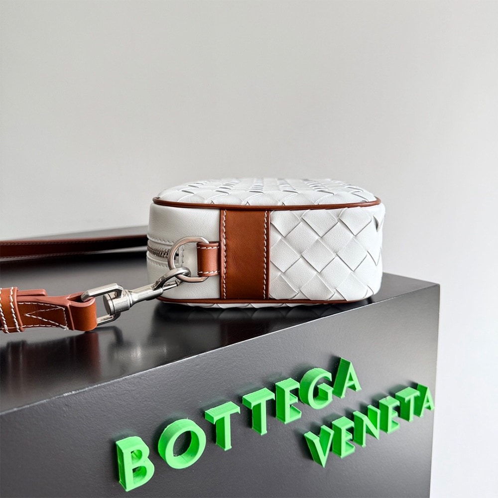 B0tt*ga Ven*ta Small Intrecciato Camera Bag(HIGH-END GRADE)