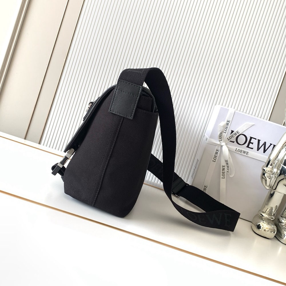 L0ew* Medium Flex messenger in canvas and suede (HIGH-END GRADE)