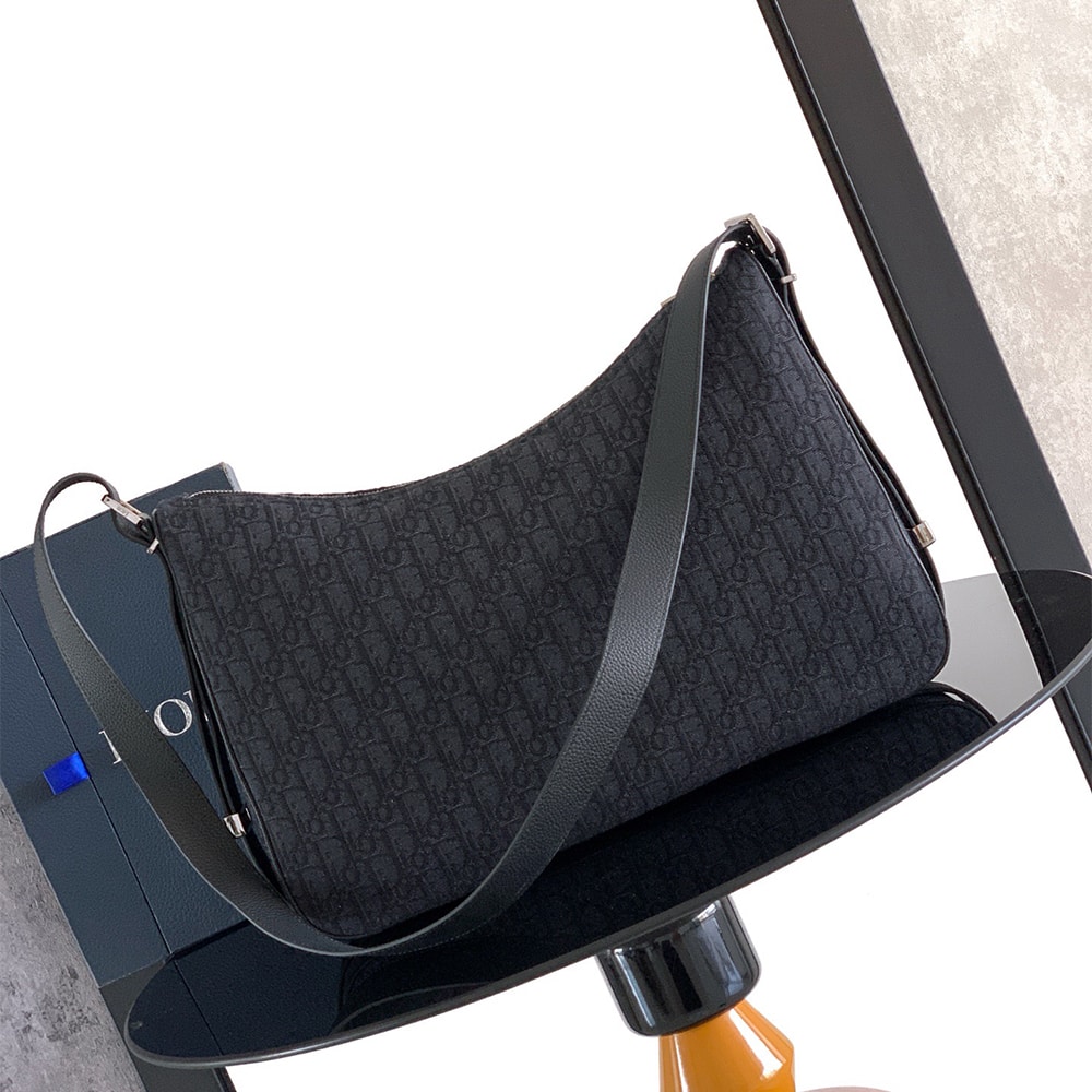 Large D10r Slider Zipped Hobo Bag(HIGH-END GRADE)