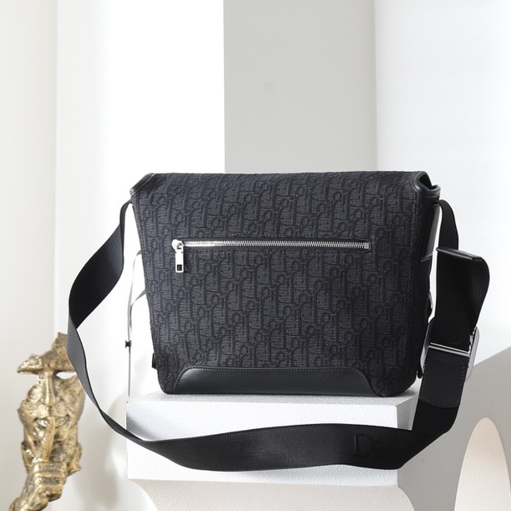 Small D10r Jett Messenger Bag with Flap(HIGH-END GRADE)