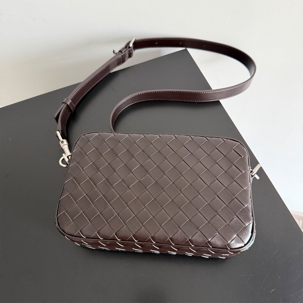 B0tt*ga Ven*ta Small Intrecciato Camera Bag(HIGH-END GRADE)