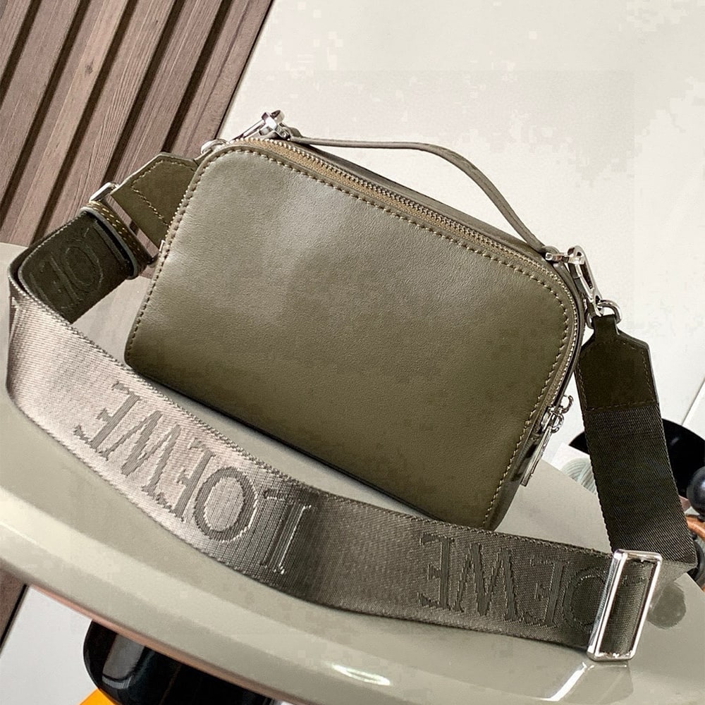 L0ew* Mini crossbody camera bag in satin calfskin (HIGH-END GRADE)