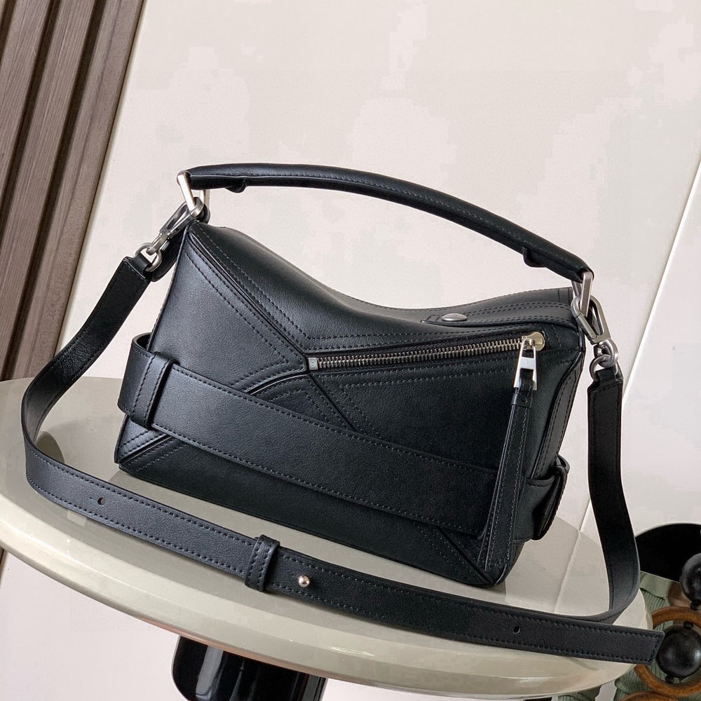L0ew* Small Puzzle Biker bag in shiny calfskin (HIGH-END GRADE)