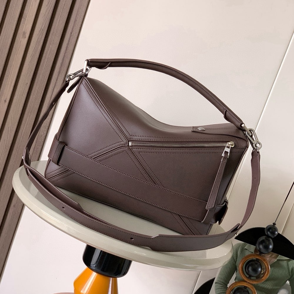L0ew* Large Puzzle Biker bag in shiny calfskin (HIGH-END GRADE)