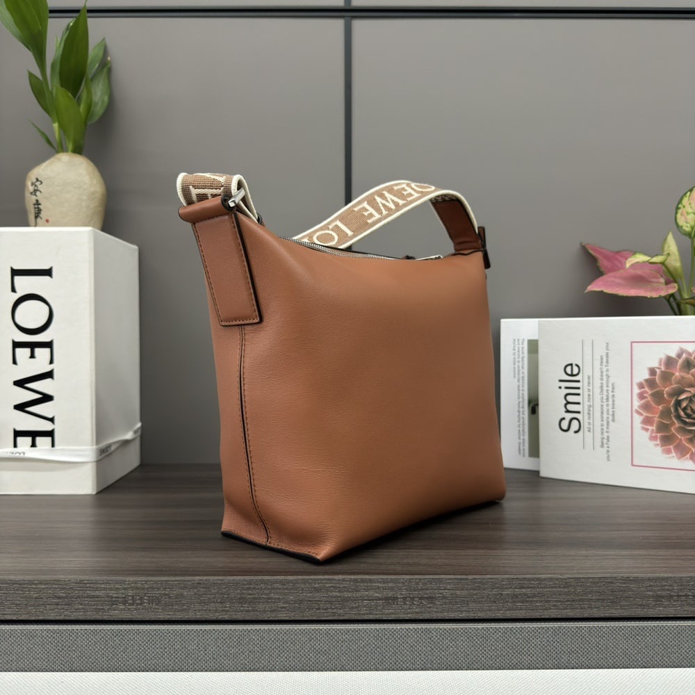L0ew* Small Cubi crossbody bag in S*pple smooth calfskin and jacquard (HIGH-END GRADE)