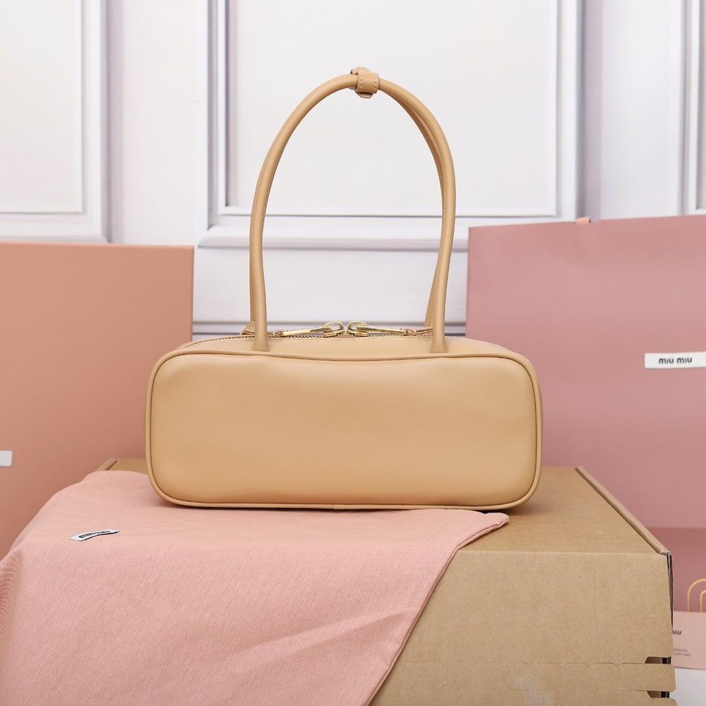 M1um1u Small Beau leather top-handle bag(HIGH-END GRADE)