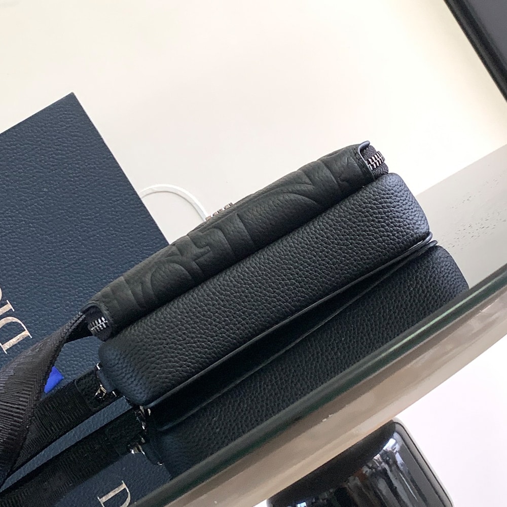 D10r Zipped Pouch with Strap(HIGH-END GRADE)