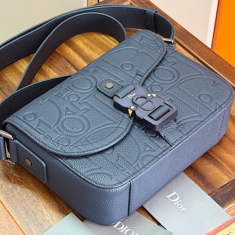D10r Small Saddle Messenger Bag with Flap(HIGH-END GRADE)