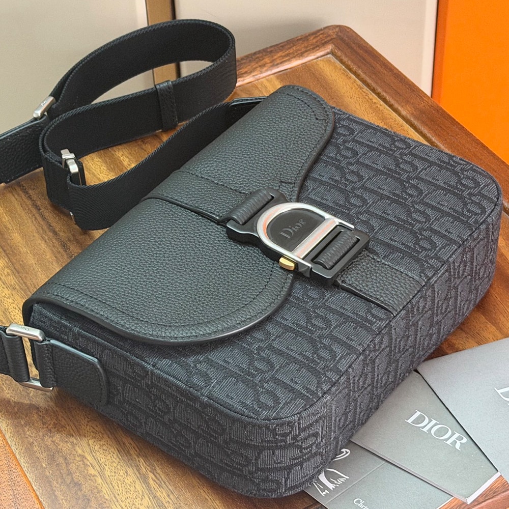 D10r Saddle Heritage Messenger Bag with Flap(HIGH-END GRADE)