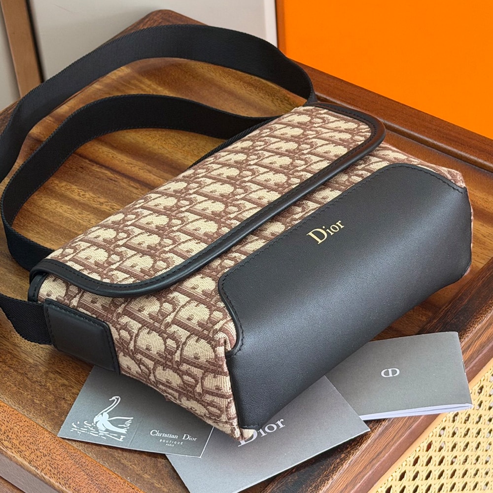 Mini D10r Jett Messenger Bag with Flap(HIGH-END GRADE)