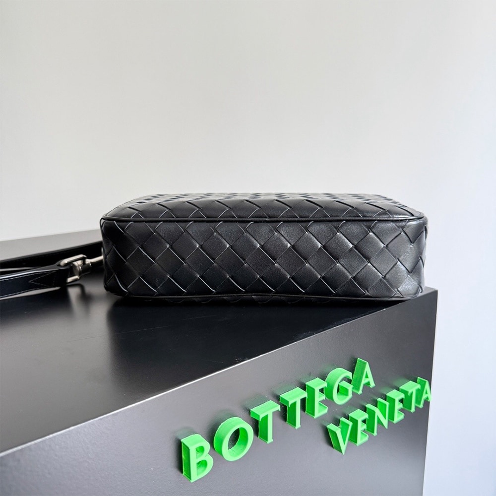 B0tt*ga Ven*ta Small Intrecciato Camera Bag(HIGH-END GRADE)