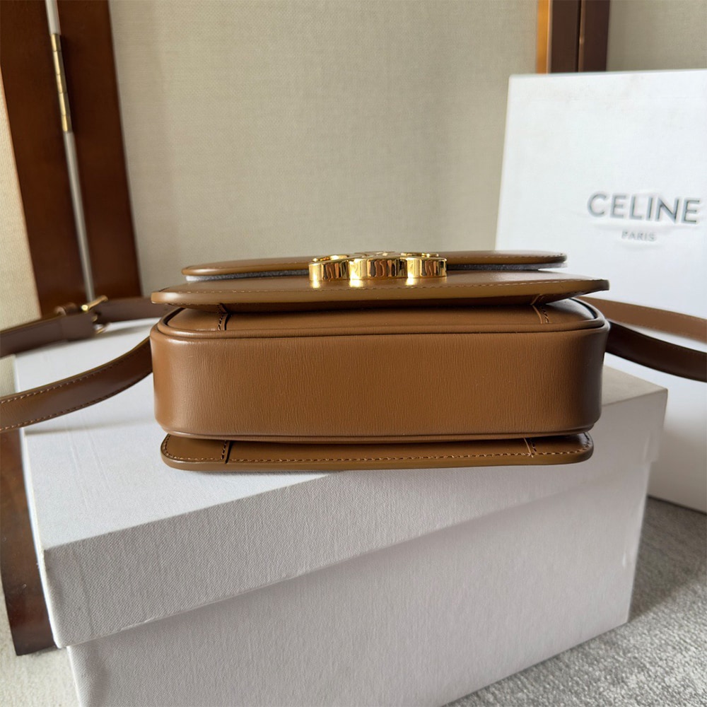 Ce1i*e TEEN TRIOMPHE BAG IN shiny calfskin(HIGH-END GRADE)