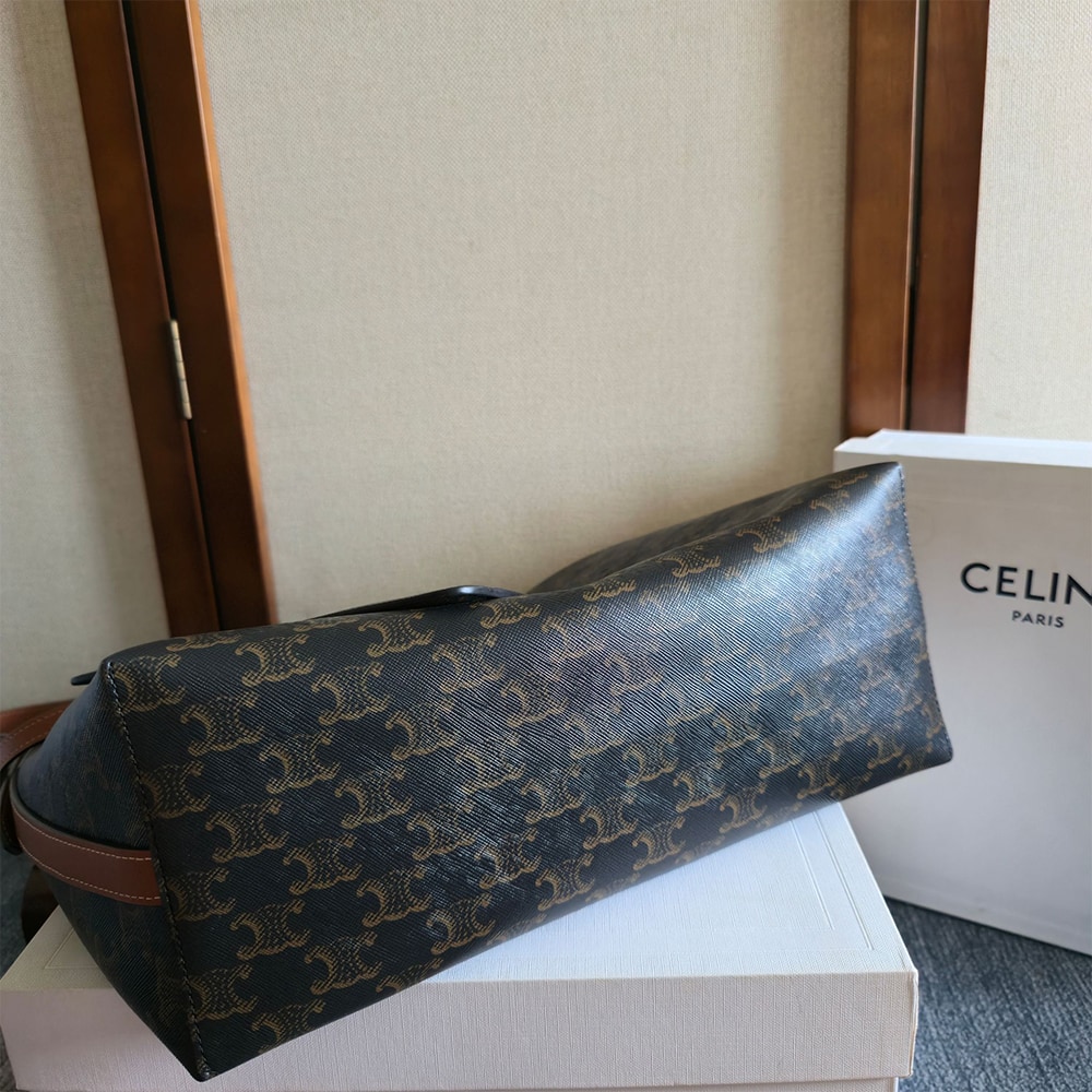 Ce1i*e SOFT SHOPPER BAG IN TRIOMPHE CANVAS AND CALFSKIN(HIGH-END GRADE)