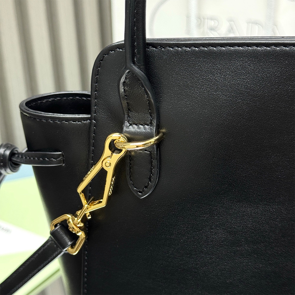 Pra*a Carry mini leather handbag(HIGH-END GRADE)