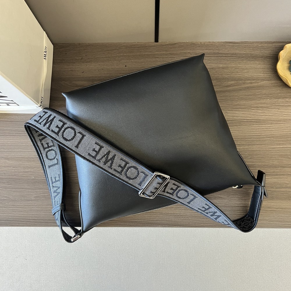 L0ew* Small Cubi crossbody bag in S*pple smooth calfskin and jacquard (HIGH-END GRADE)