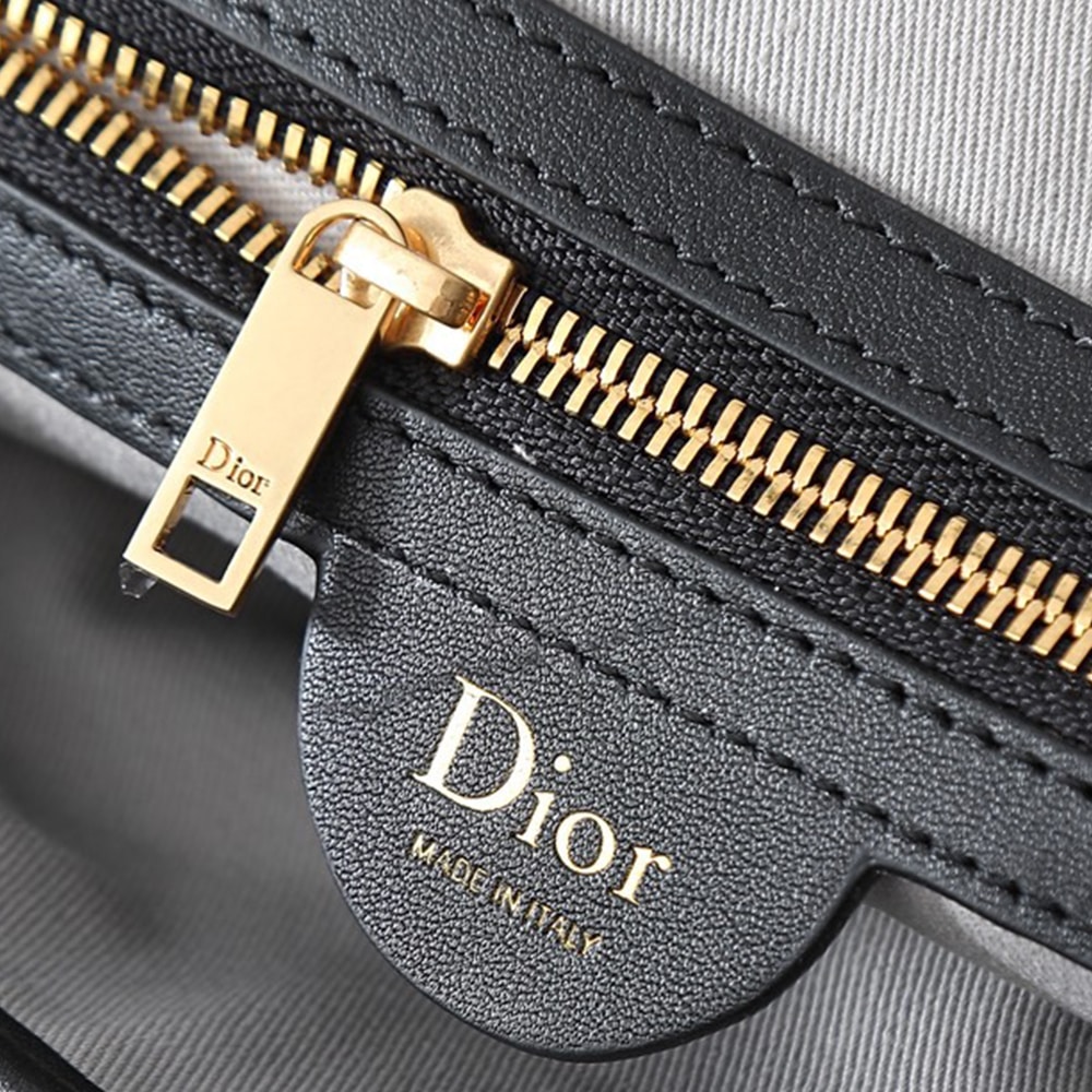 Medium D10r Jett Messenger Bag with Flap(HIGH-END GRADE)