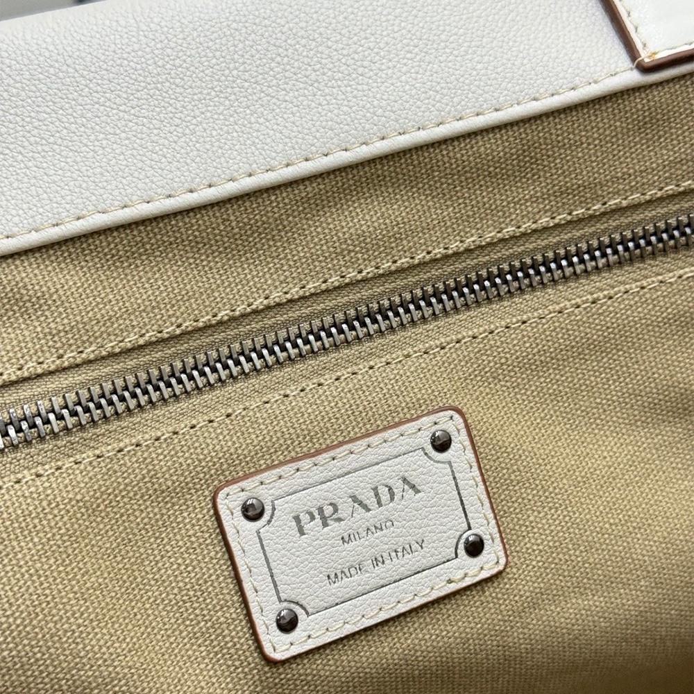Pra*a Route large leather tote bag(HIGH-END GRADE)