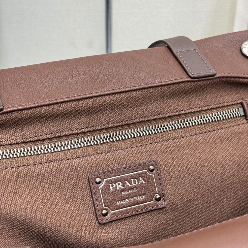 Pra*a Route medium leather tote bag(HIGH-END GRADE)