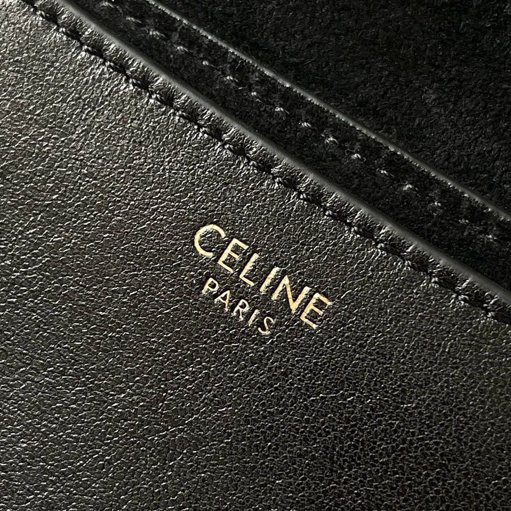 Ce1i*e LITTLE HALFMOON SOFT TRIOMPHE IN S*pPLE SHINY LAMBSKIN(HIGH-END GRADE)