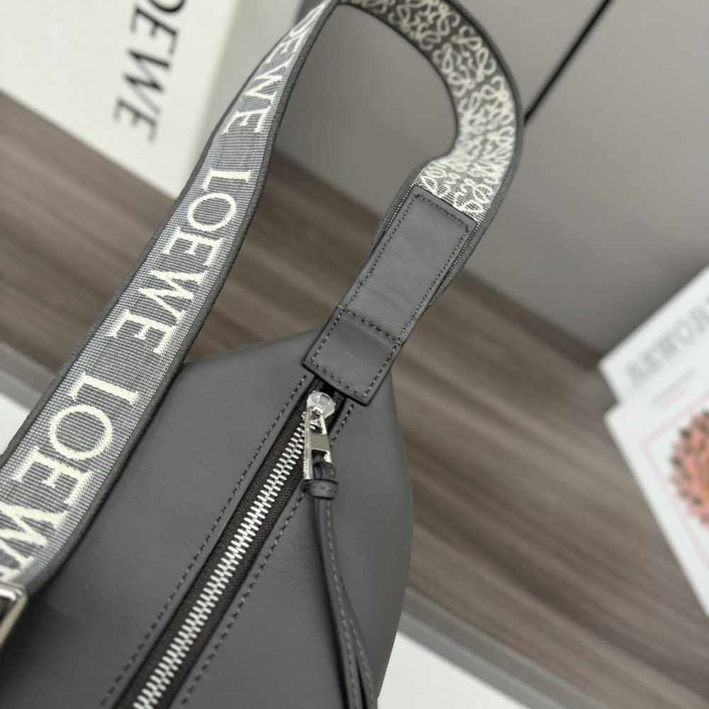 L0ew* Cubi Crossbody bag in S*pple smooth calfskin and jacquard (HIGH-END GRADE)