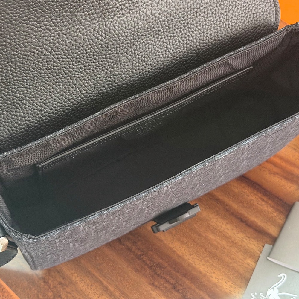 D10r Saddle Heritage Messenger Bag with Flap(HIGH-END GRADE)