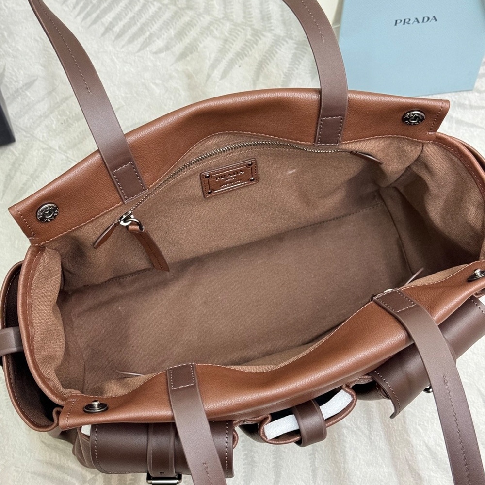 Pra*a Route large leather tote bag(HIGH-END GRADE)