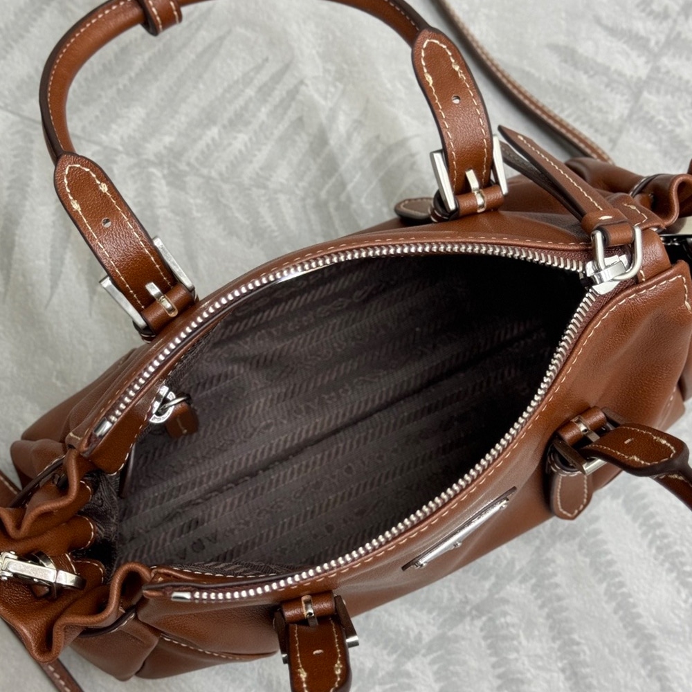 Pra*a Bonnie small leather bag(HIGH-END GRADE)