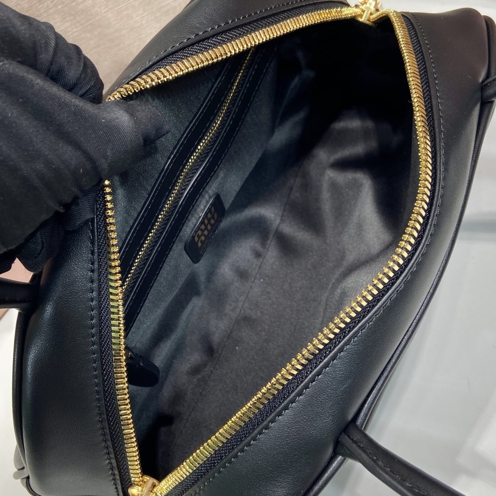M1um1u Medium Beau leather top-handle bag(HIGH-END GRADE)