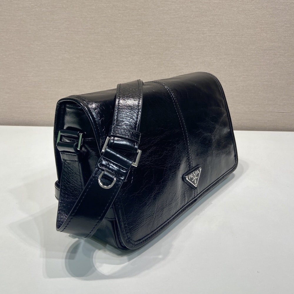 Pra*a Leather shoulder bag(HIGH-END GRADE)