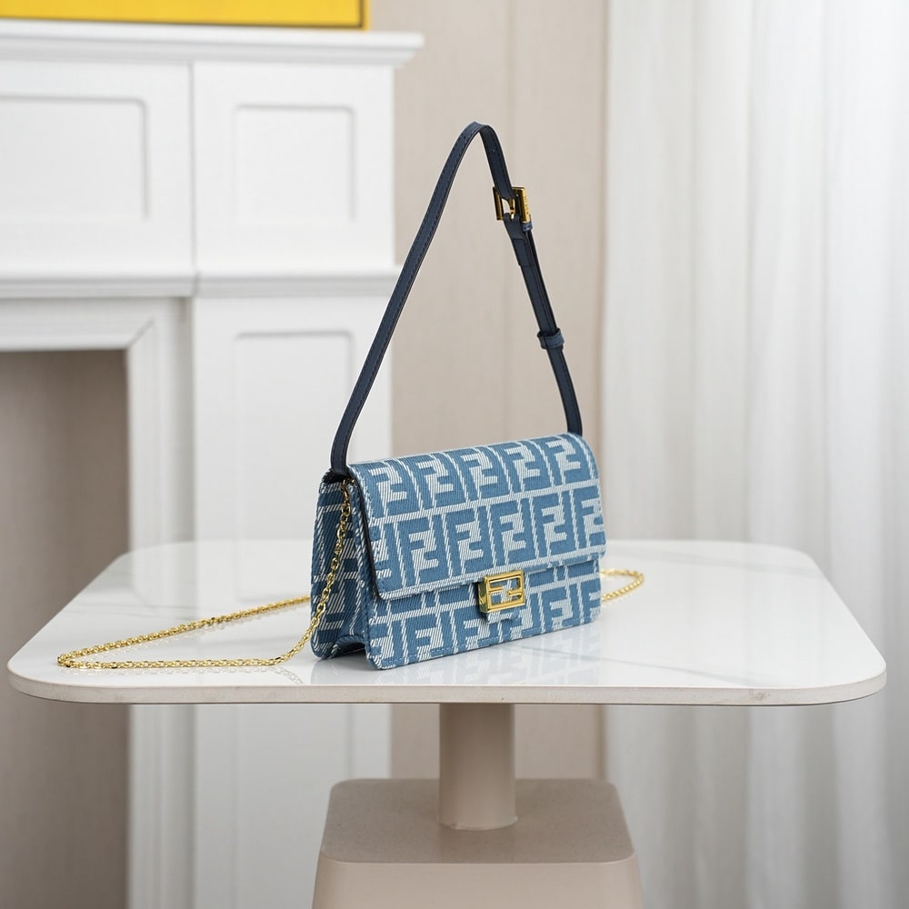 F**di Wallet On Chain Baguette(HIGH-END GRADE)