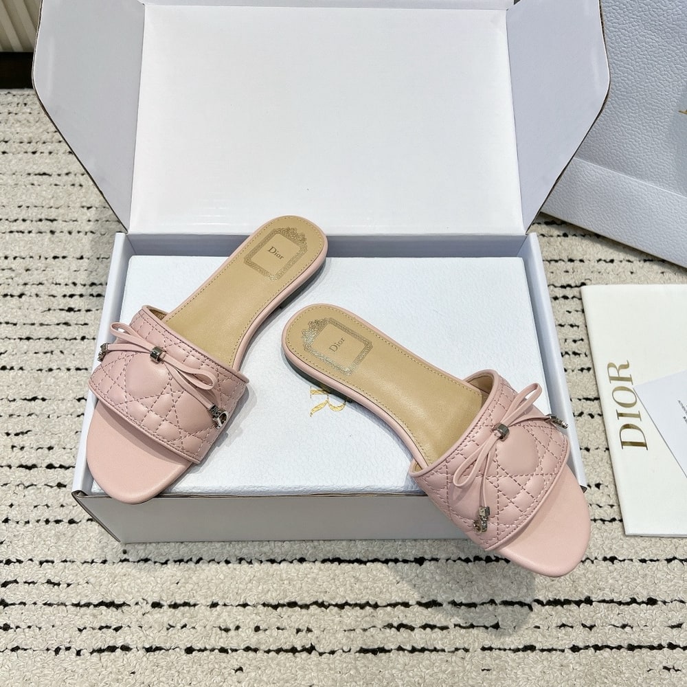 D10r Cannage Slide (EU SIZE 35-42)