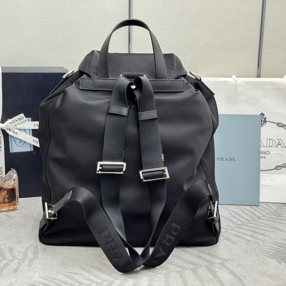 Pra*a Re-Nylon backpack(HIGH-END GRADE)