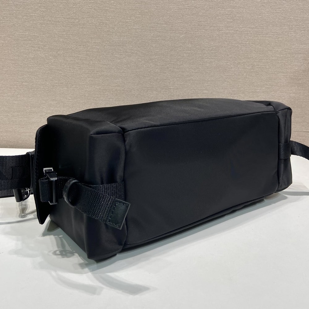 Pra*a Explore Re-Nylon and leather bag(HIGH-END GRADE)