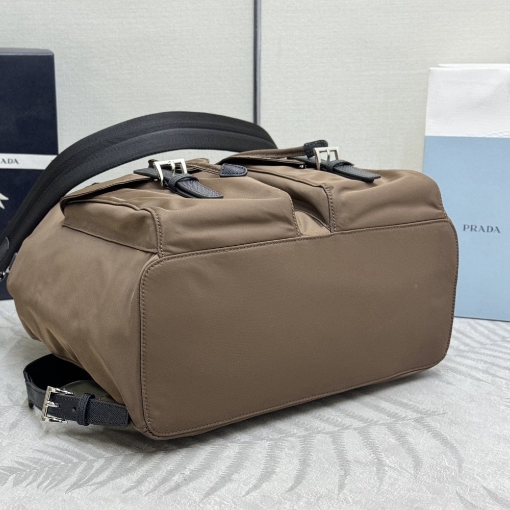 Pra*a Re-Nylon backpack(HIGH-END GRADE)