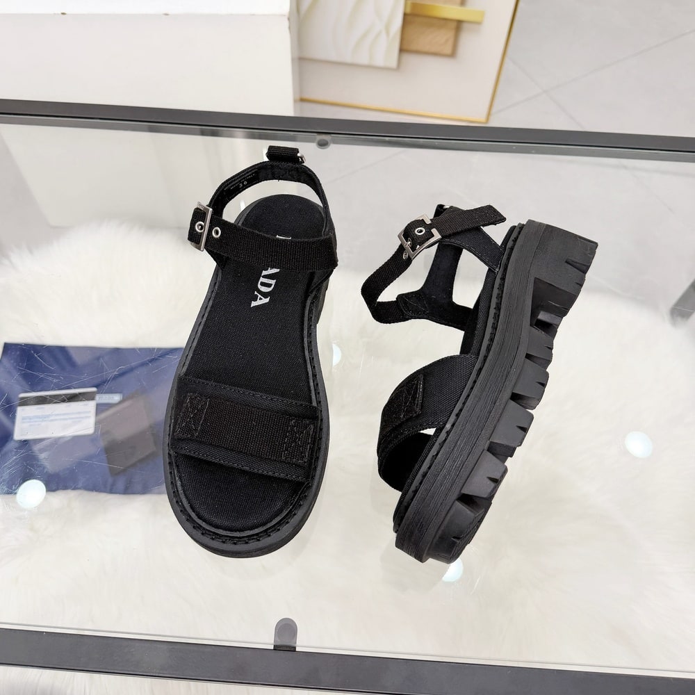 Pra*a Canvas sandals (EU SIZE 35-41)