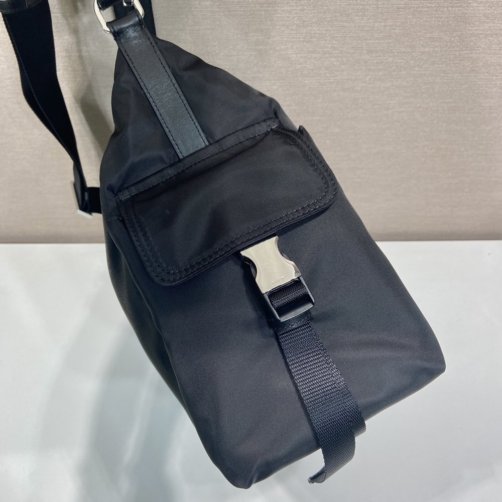Pra*a Explore Re-Nylon and leather bag(HIGH-END GRADE)