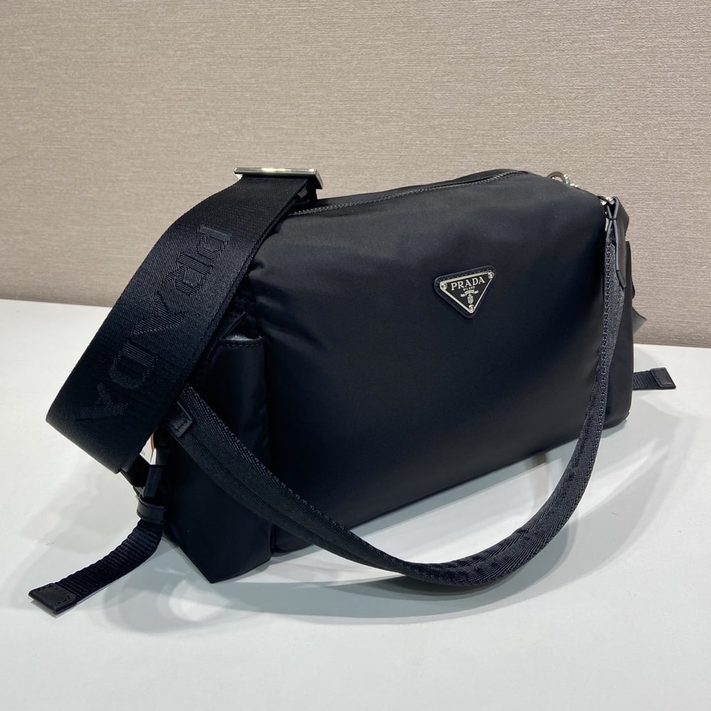 Pra*a Explore Re-Nylon and leather bag(HIGH-END GRADE)