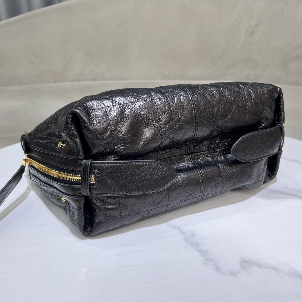 D10r Medium D-Journey Bag in Crinkled Calfskin(HIGH-END GRADE)