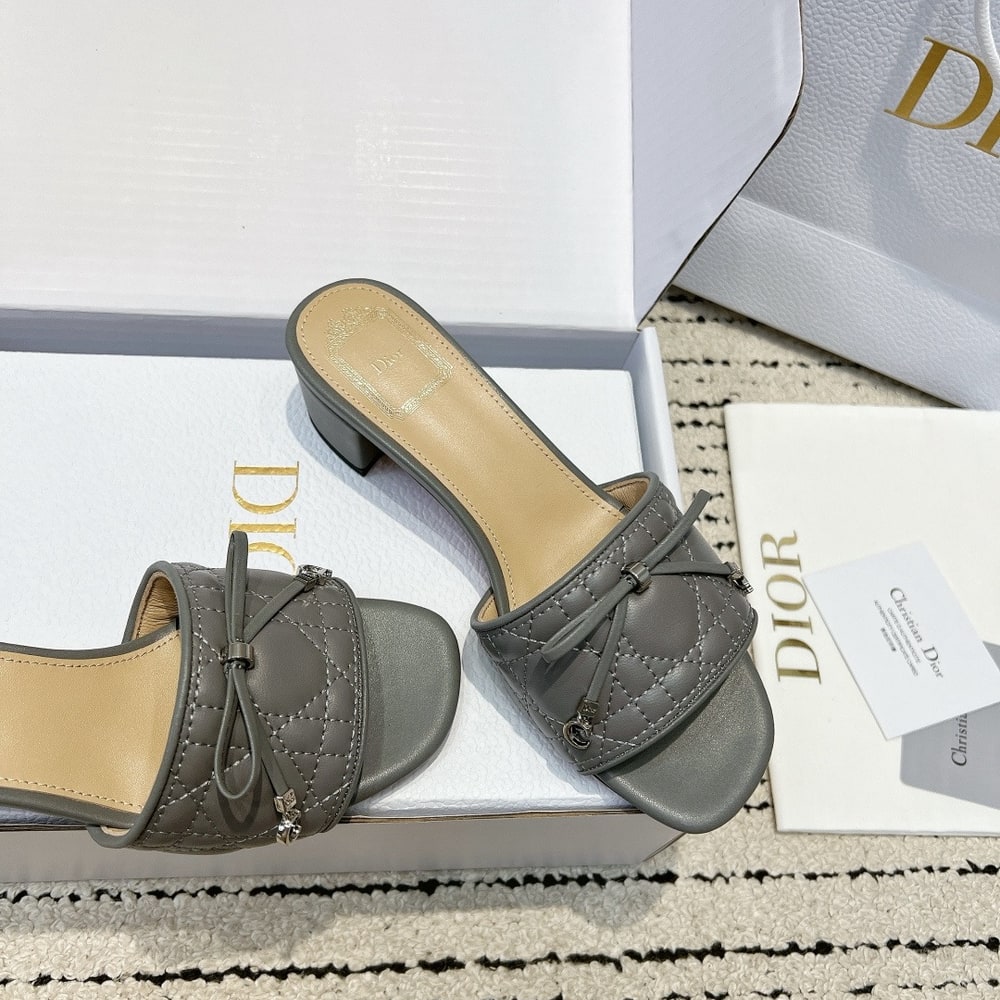 D10r Cannage Heeled Slide (EU SIZE 35-42)