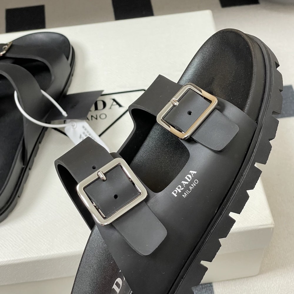 Pra*a Rubber slides (EU SIZE 35-41)