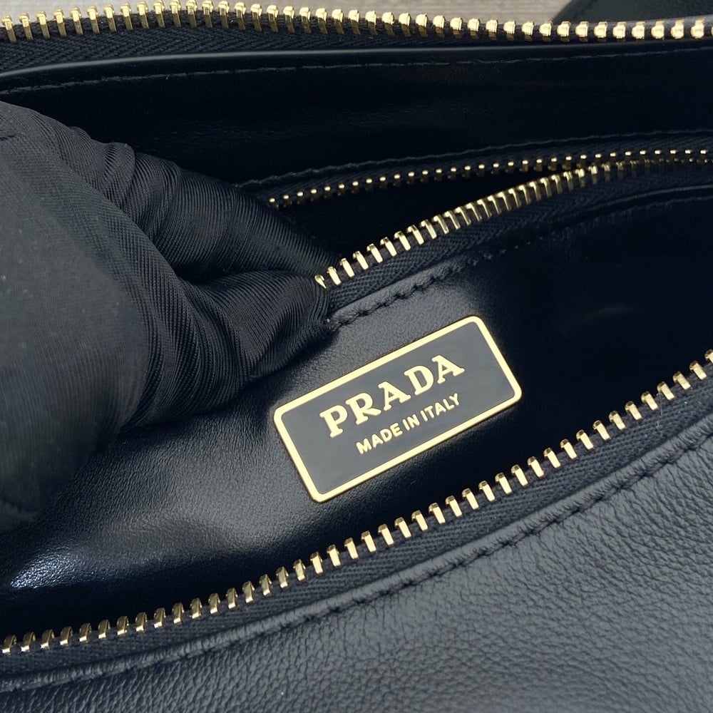 Pra*a Aimee medium leather shoulder bag(HIGH-END GRADE)