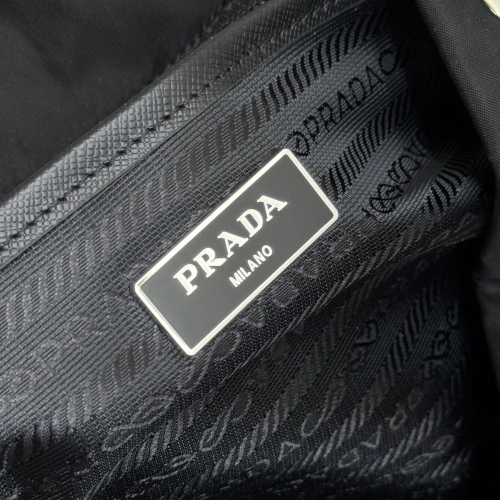 Pra*a Re-Nylon backpack(HIGH-END GRADE)