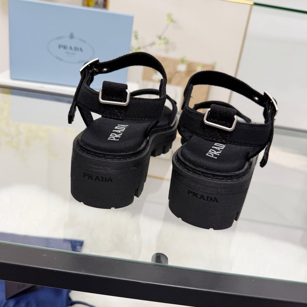 Pra*a Canvas sandals (EU SIZE 35-41)