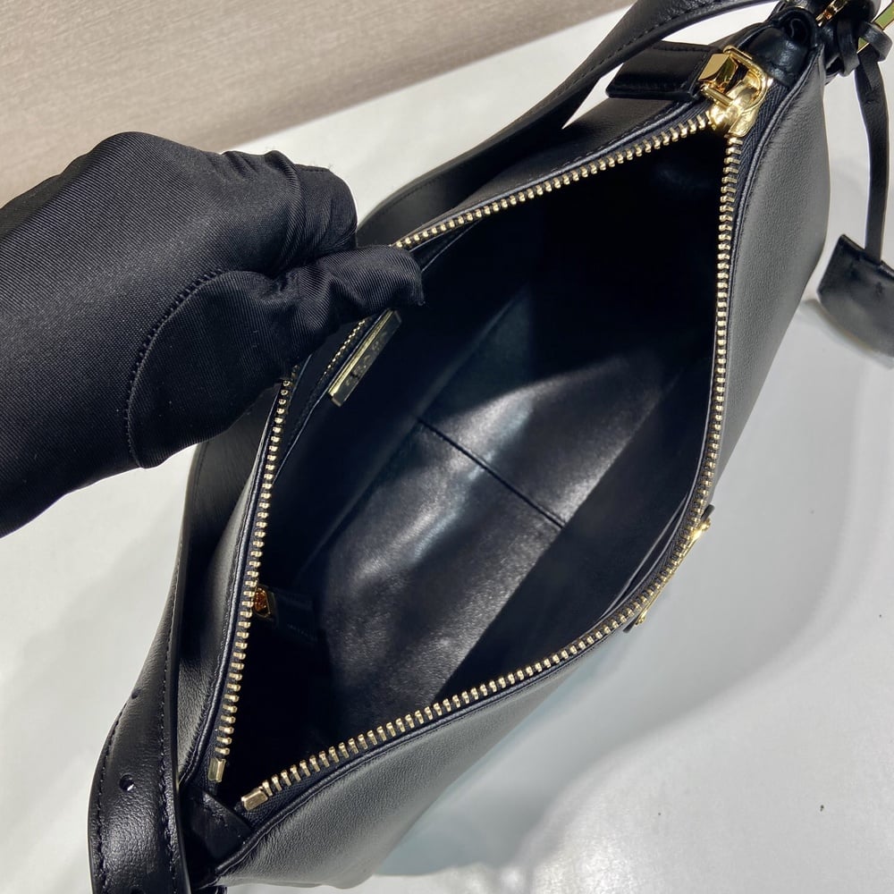 Pra*a Aimee medium leather shoulder bag(HIGH-END GRADE)