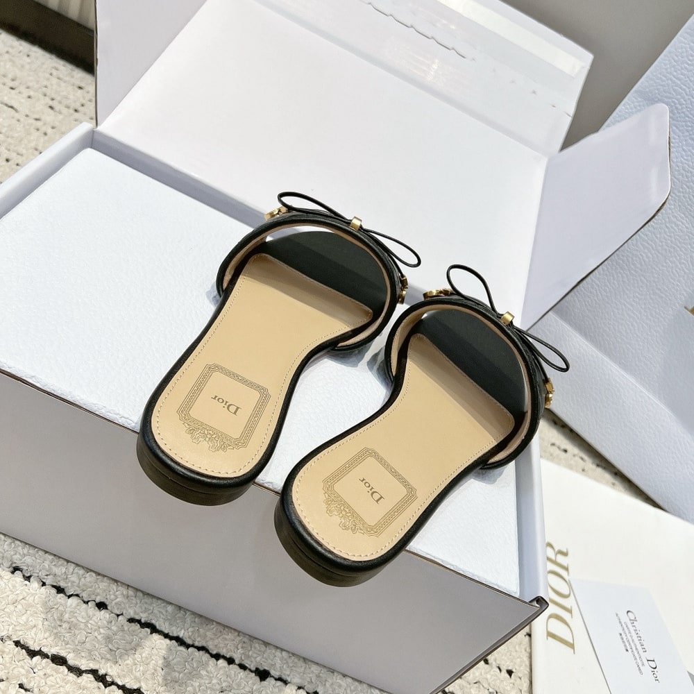D10r Cannage Slide (EU SIZE 35-42)